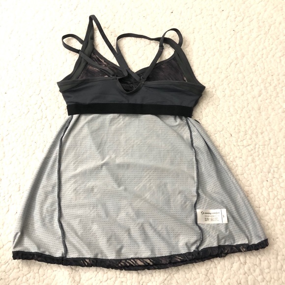 Tank top style swim top with adjustable straps - Picture 6 of 15